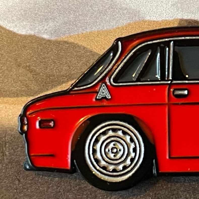 Avants Alfa GTV Pin (MEMBERS ONLY)